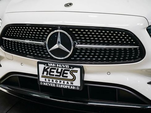 Certified 2022 Mercedes-Benz E 350 Sedan image 8