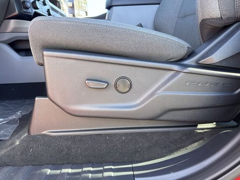 New 2026 Ford F250 XLT w/ XLT Premium Package AWD/4WD image 18