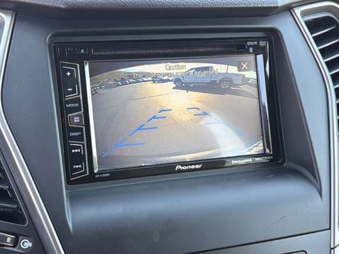 Used 2014 Hyundai Santa Fe Sport image 16