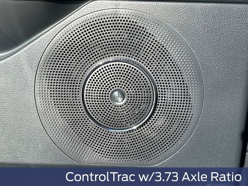 Used 2022 Ford Expedition Limited image 23