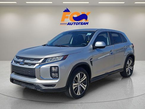Used 2025 Mitsubishi Outlander Sport LE AWD/4WD image 1