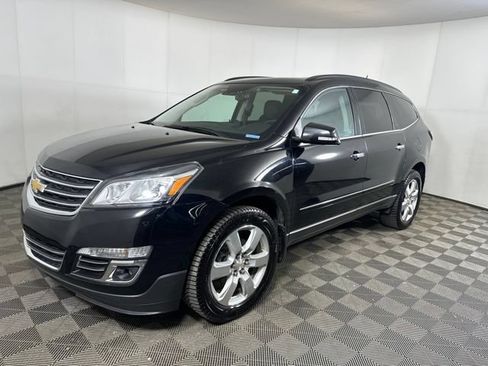 Used 2017 Chevrolet Traverse Premier FWD image 13
