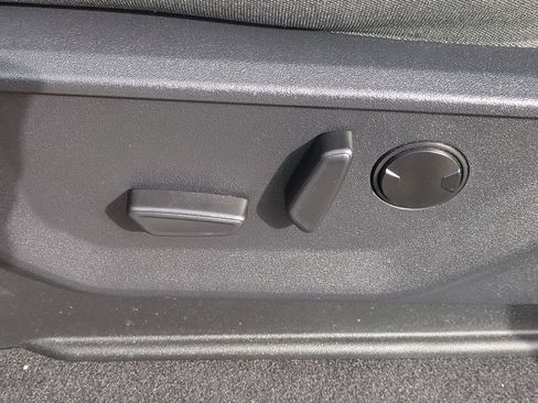 Used 2023 Ford F150 XLT w/ Equipment Group 302A High image 20