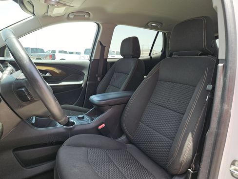 Used 2018 GMC Terrain SLE FWD image 13
