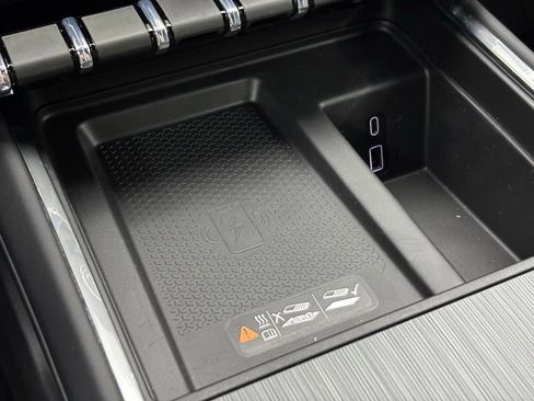 New 2026 GMC Acadia Elevation w/ Elevation Premium Package image 33