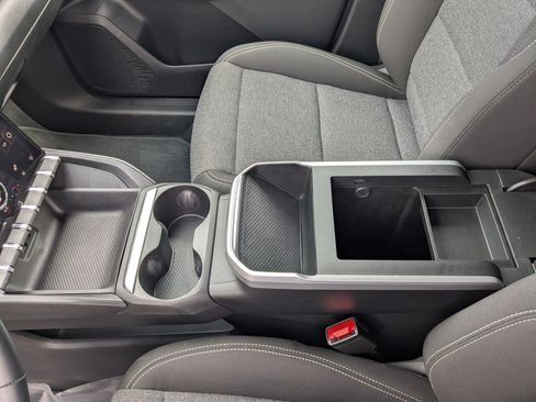 Used 2025 GMC Terrain Elevation AWD/4WD image 29