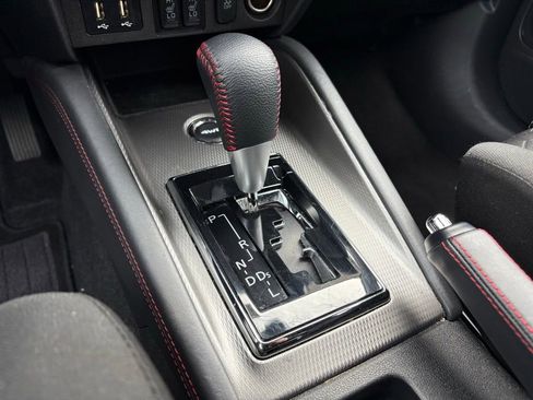 Used 2025 Mitsubishi Outlander Sport LE AWD/4WD image 32