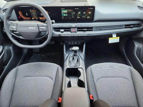 Certified 2025 Kia K4 FWD image 22