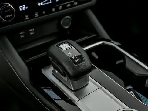 New 2025 Mitsubishi Outlander ES image 22