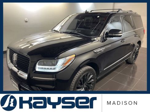 Used 2020 Lincoln Navigator Reserve w/ Equipment Group 208A Reserve image 3