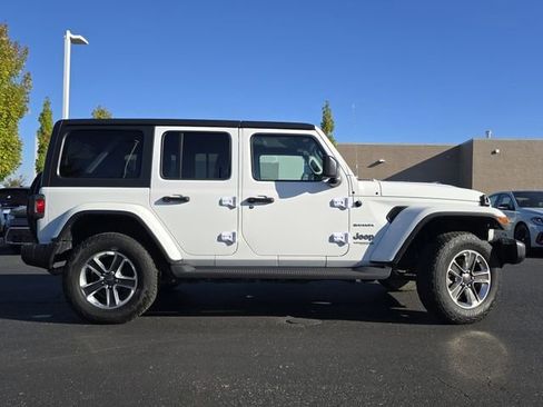 Used 2021 Jeep Wrangler Unlimited Sahara w/ Cold Weather Group image 26