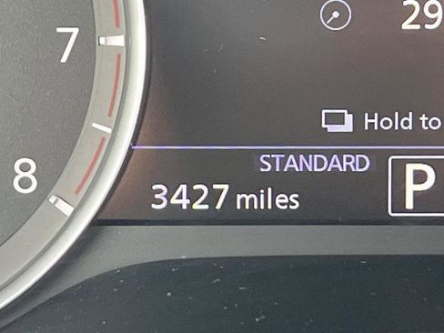 Certified 2025 INFINITI QX50 Luxe image 23