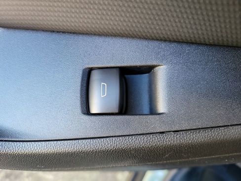 New 2026 Chevrolet Equinox LT image 15