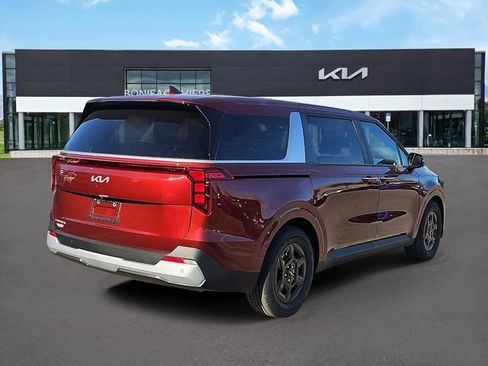 New 2026 Kia Carnival image 4