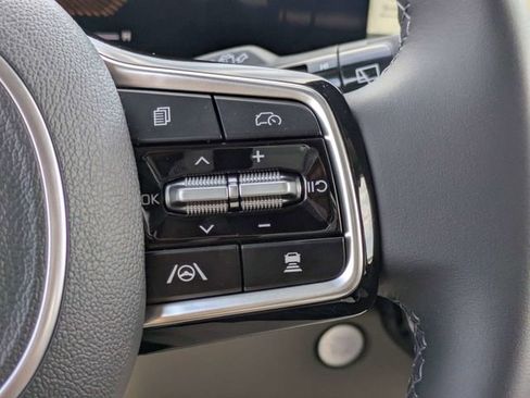 New 2026 Kia Carnival FWD image 27