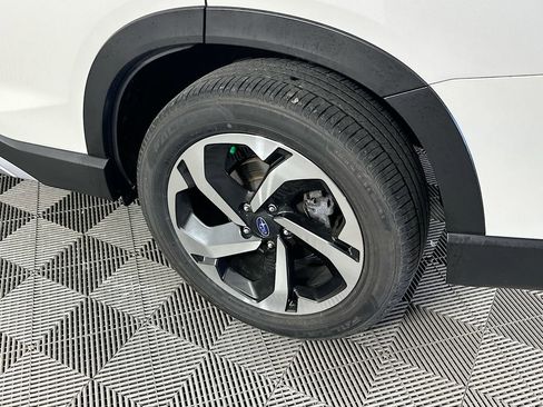 Used 2023 Subaru Forester Touring image 38