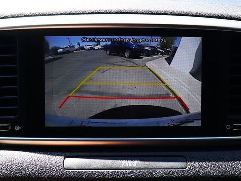 Used 2020 Kia Sportage LX image 43