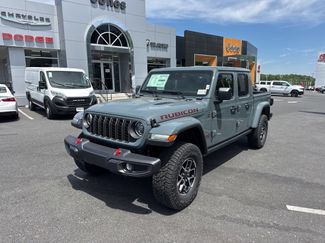 New 2026 Jeep Gladiator Rubicon w/ Steel Power Dome Hood Package AWD/4WD video 1
