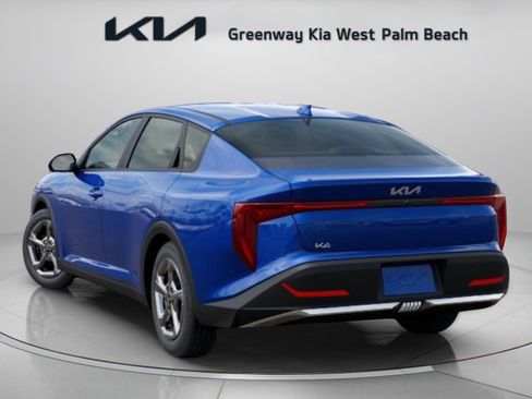 New 2026 Kia K4 FWD image 5