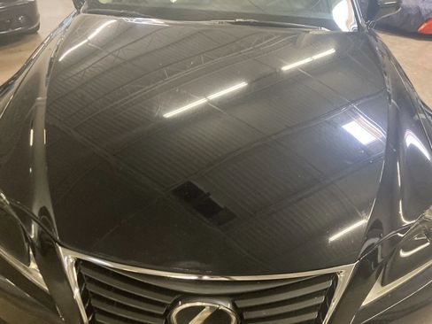 Used 2016 Lexus IS 200t RWD image 12