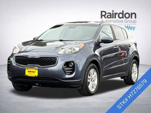 Used 2017 Kia Sportage LX image 3