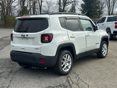 Used 2020 Jeep Renegade Latitude w/ Cold Weather Group image 7