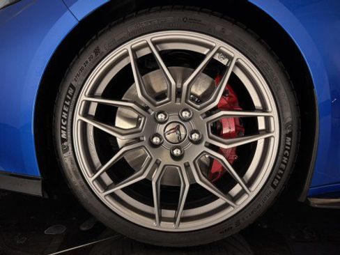 Used 2024 Chevrolet Corvette Z06 w/ Stealth Interior Trim Package image 31