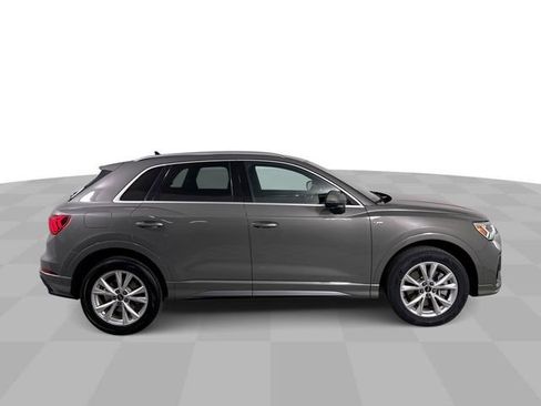 Used 2024 Audi Q3 2.0T Premium image 9