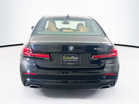 Used 2022 BMW 530i w/ Premium Package image 7