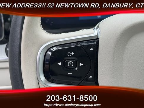 Used 2025 Volvo XC60 B5 Plus w/ Protection Package Premier AWD/4WD image 20