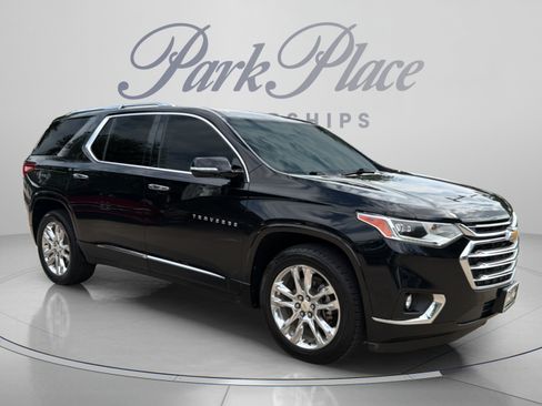 Used 2018 Chevrolet Traverse High Country AWD/4WD image 7