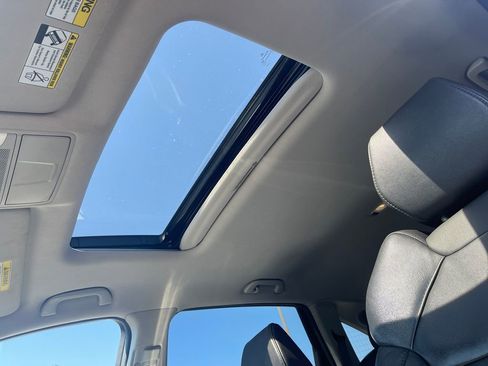 Used 2016 Acura MDX SH-AWD w/ Technology Package image 12