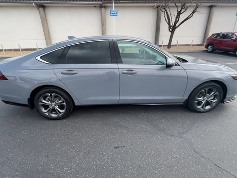 Certified 2025 Honda Accord EX-L image 9