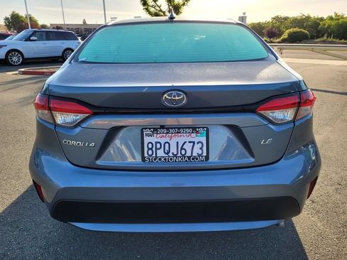 Used 2020 Toyota Corolla LE FWD image 5