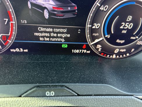 Used 2019 Volkswagen Arteon SEL FWD image 3