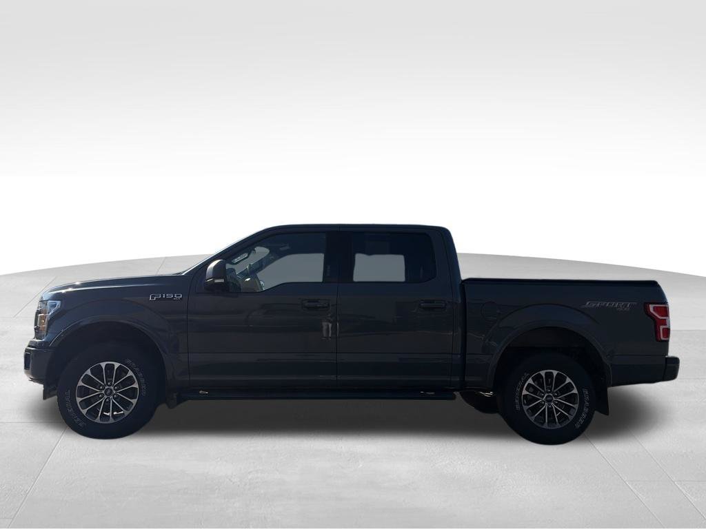 Used 2018 Ford F150 XLT w/ Equipment Group 302A Luxury AWD/4WD image 10