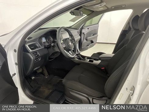 Used 2020 Kia Optima LX FWD image 11