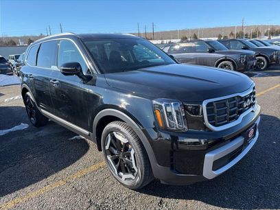 New 2025 Kia Telluride S