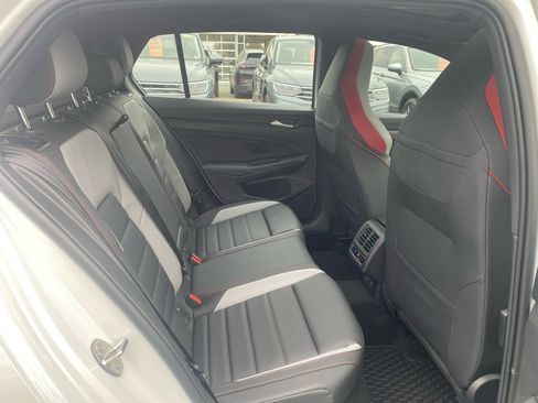 Used 2024 Volkswagen GTI Autobahn FWD image 29