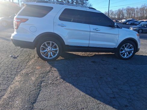 Used 2014 Ford Explorer Limited w/ Equipment Group 301A image 2