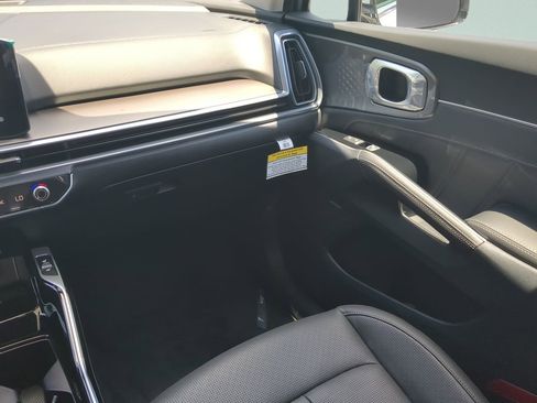 New 2026 Kia Sorento SX FWD image 21
