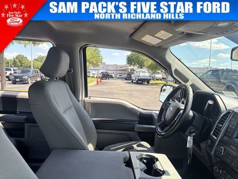 Used 2015 Ford F150 XLT w/ Equipment Group 301A Mid AWD/4WD image 18
