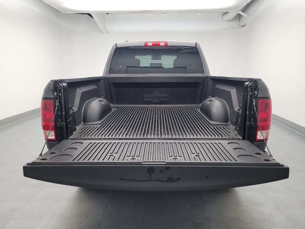 Used 2018 RAM 1500 Express w/ Express Value Package AWD/4WD image 29