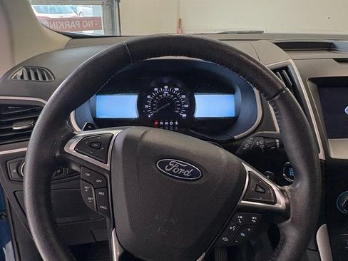 Used 2020 Ford Edge SEL w/ Cold Weather Package AWD/4WD image 14