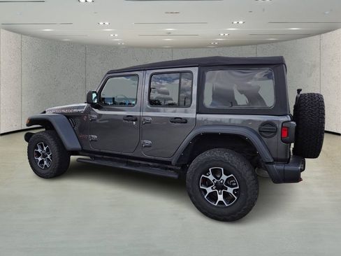 Used 2022 Jeep Wrangler Unlimited Rubicon AWD/4WD image 6