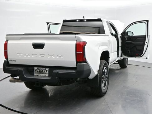 Used 2025 Toyota Tacoma SR w/ Towing Package image 38