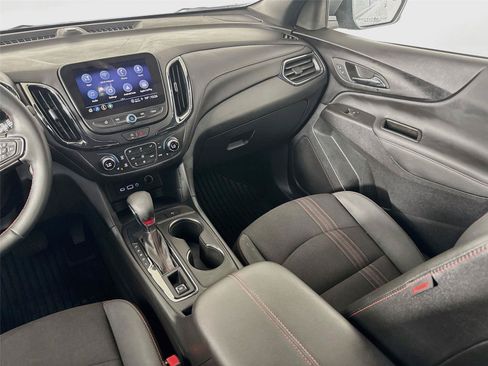 Used 2024 Chevrolet Equinox RS FWD image 23