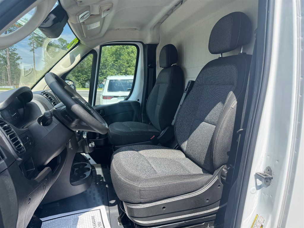 Used 2023 RAM ProMaster 2500 FWD image 17