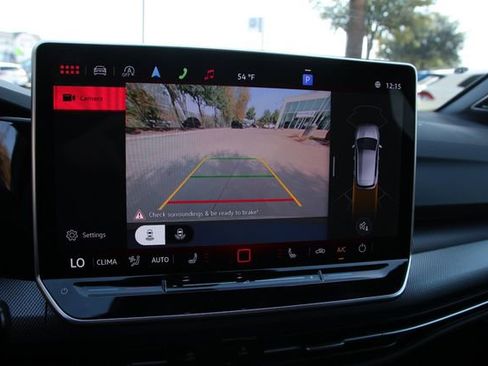 New 2026 Volkswagen GTI SE image 18