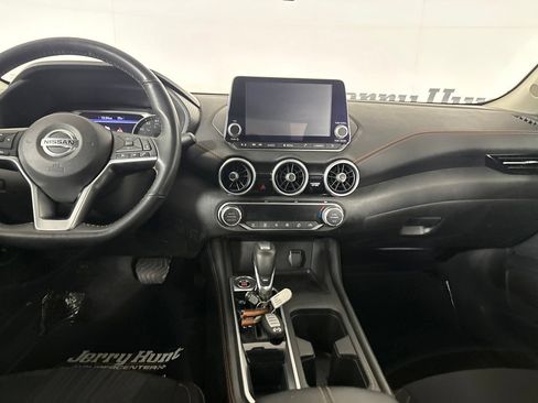 Used 2022 Nissan Sentra SR w/ Midnight Edition FWD image 24